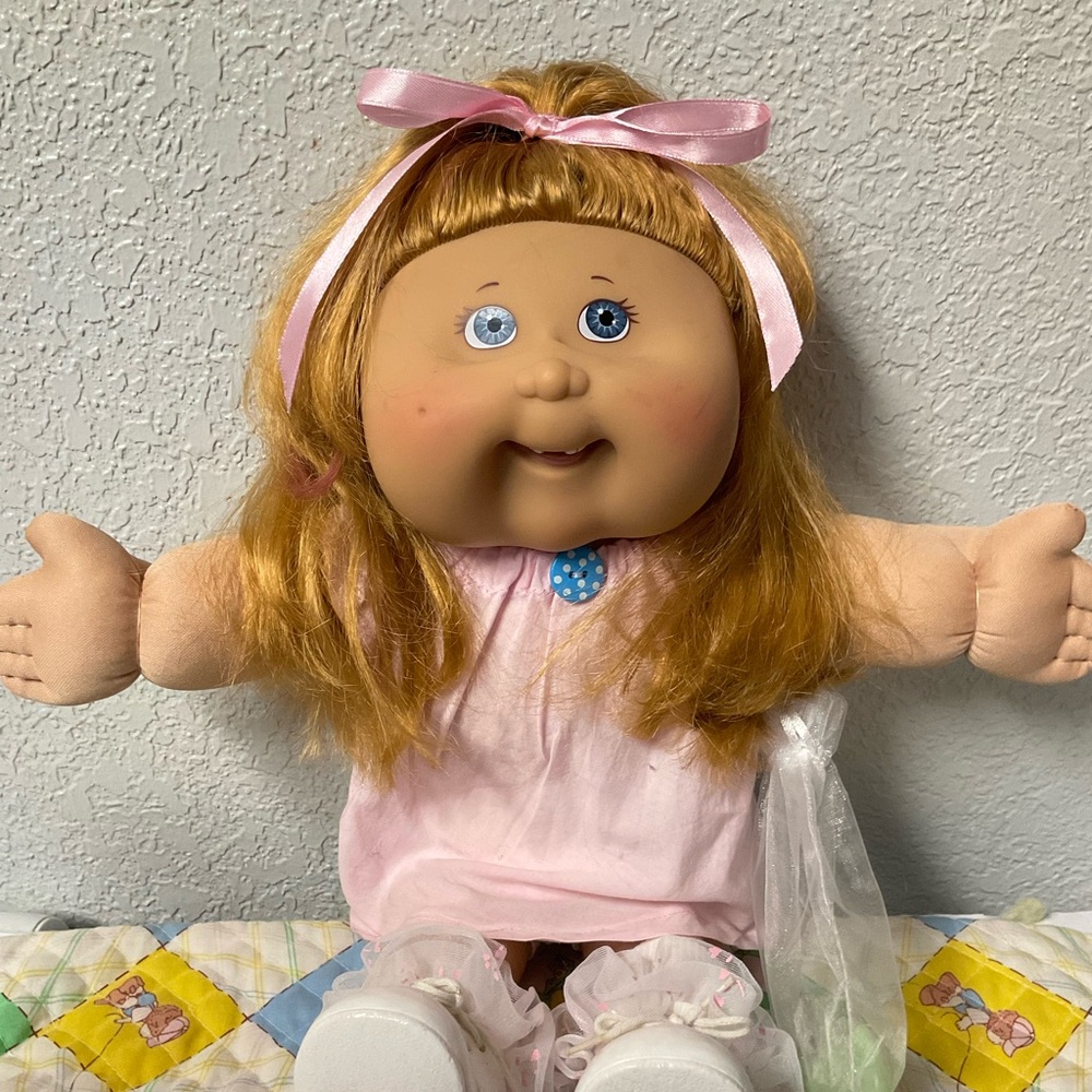 RARE VTG Cabbage Patch Kid Play Along Girl PA-25 Brown Hair Gray Eyes 2004